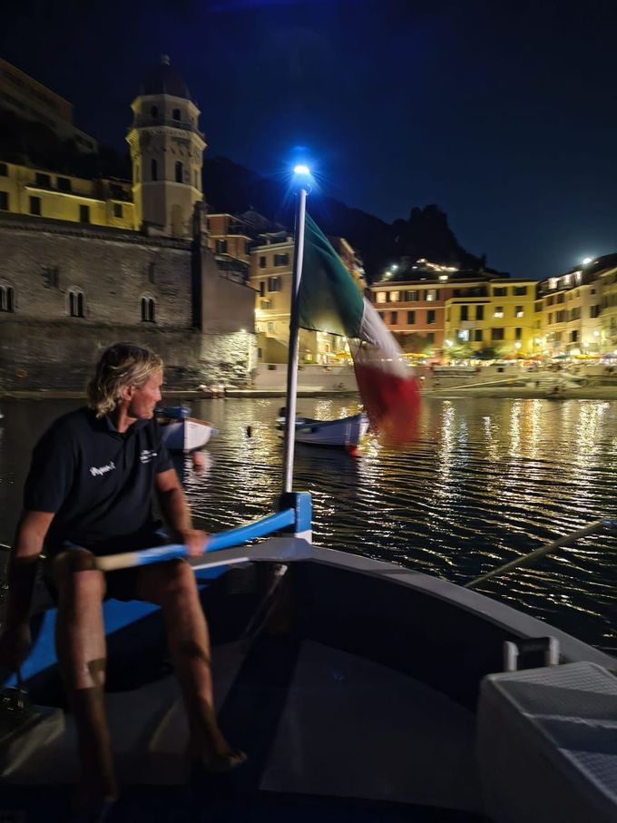 escursioni Aperimusic tour pomeridiano Rosa dei Venti 5 Terre Boat Tours Levanto
