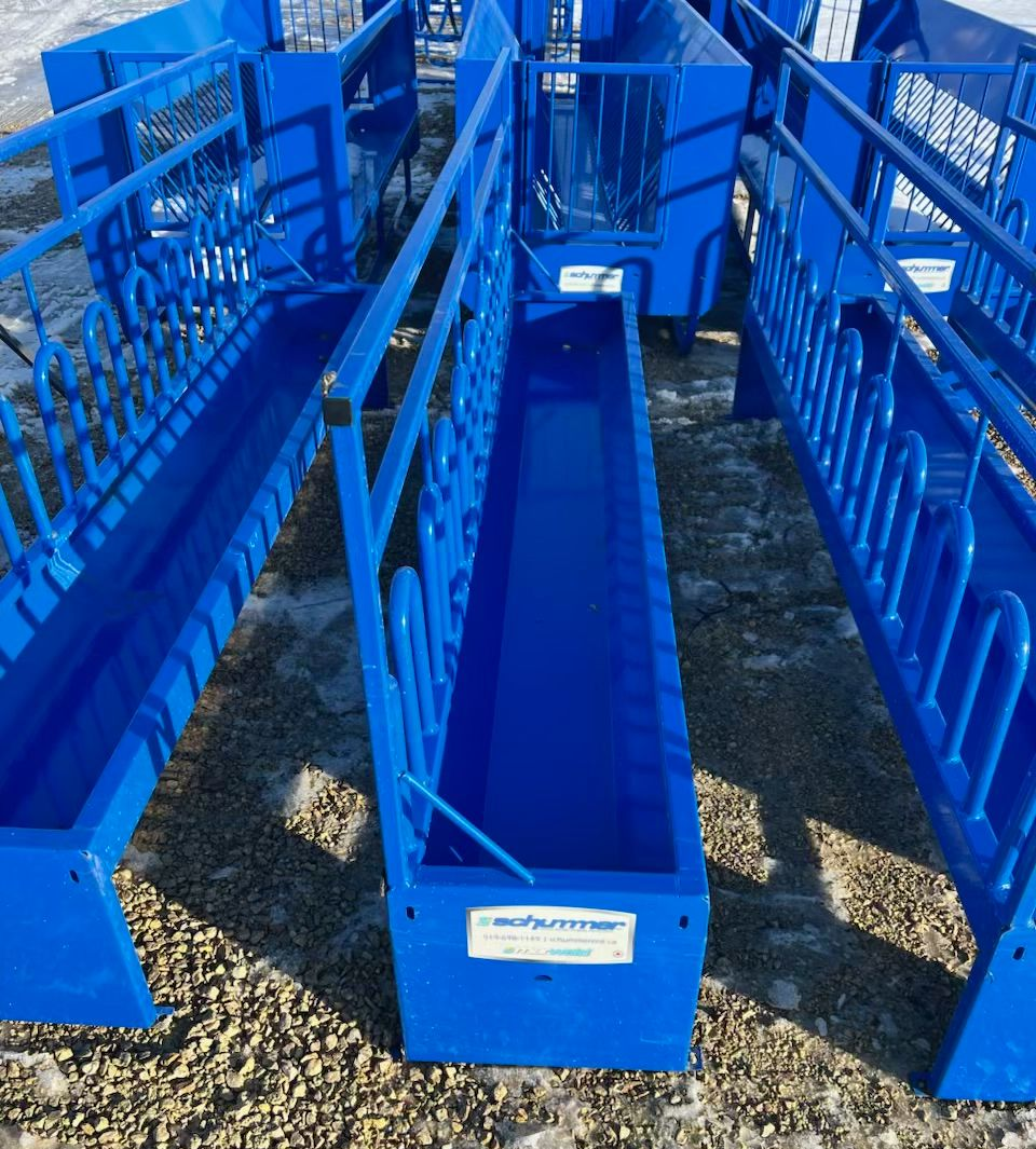 Mar-Weld Bunk Feeder