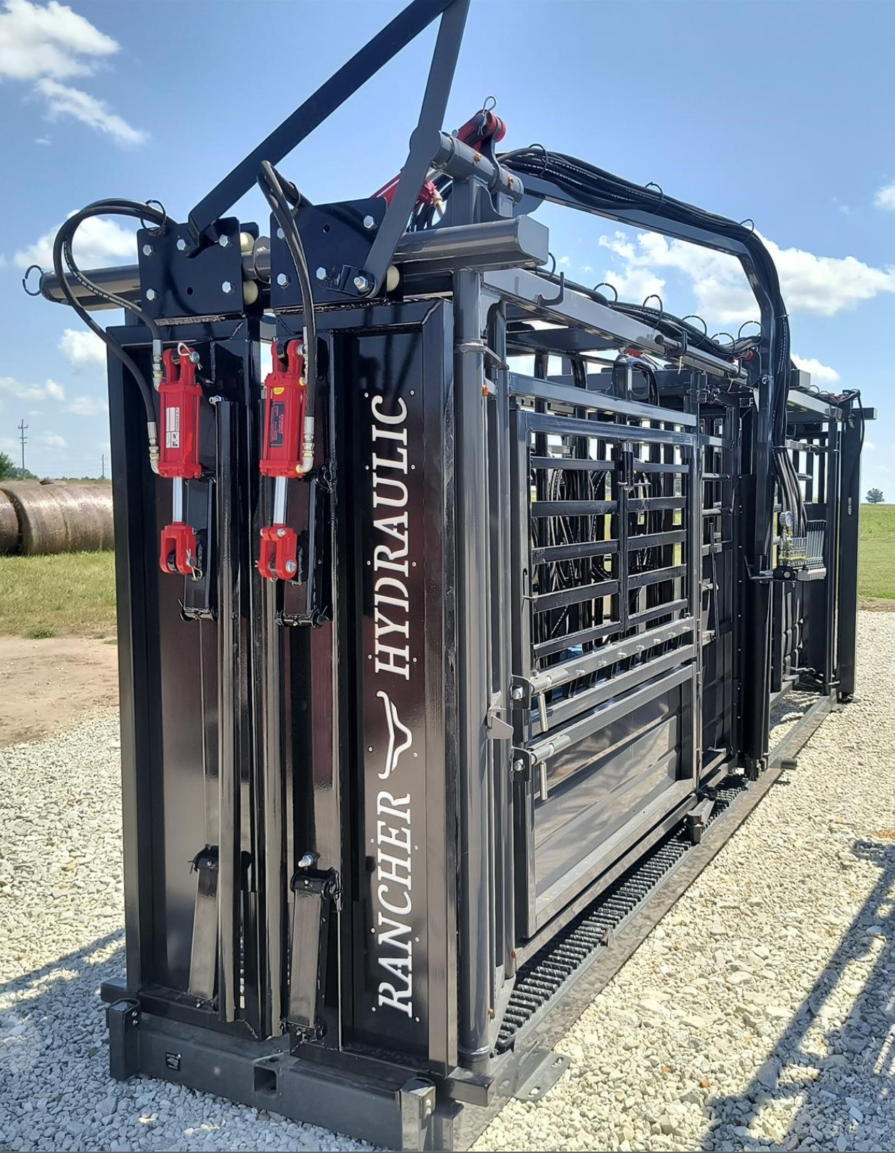 Rancher XL Cattle Chute
