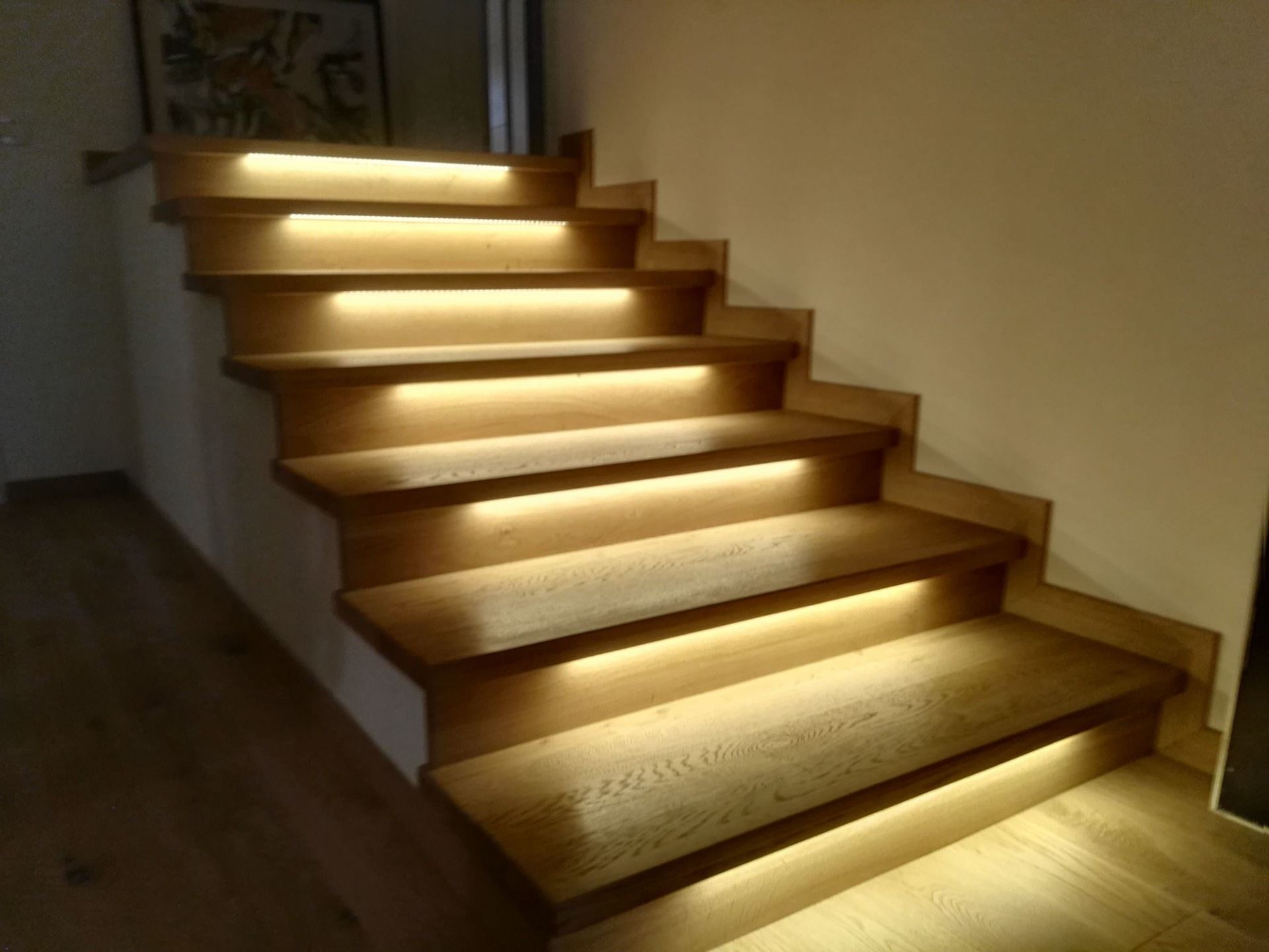 posa scale in legno per interni