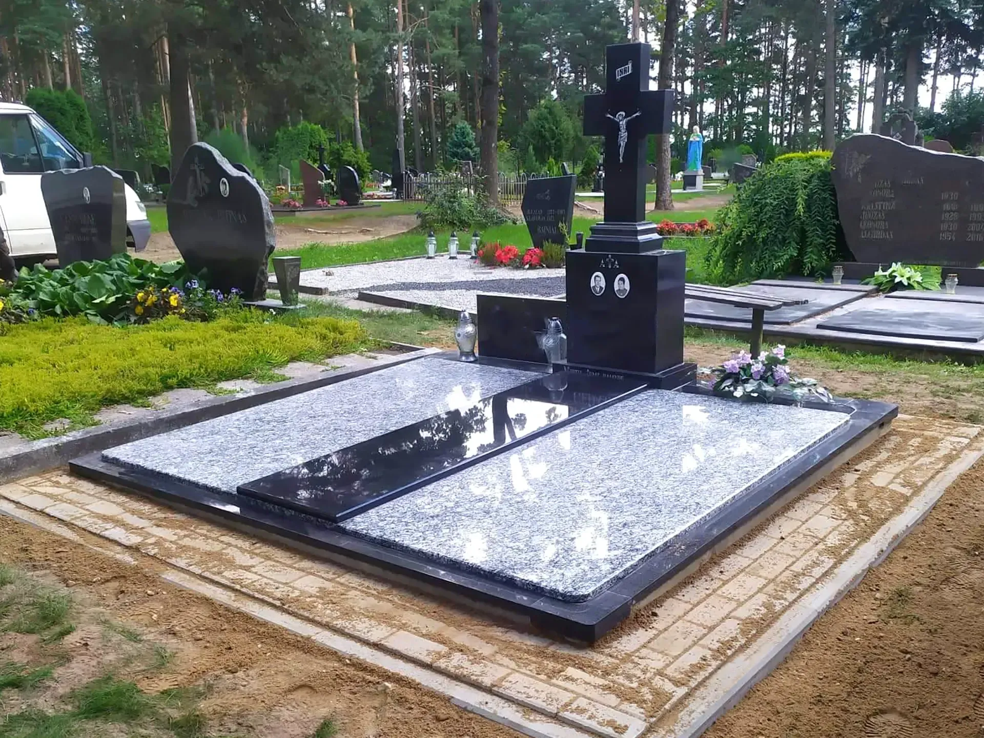 Kapaviečių įrengimo paslaugos
