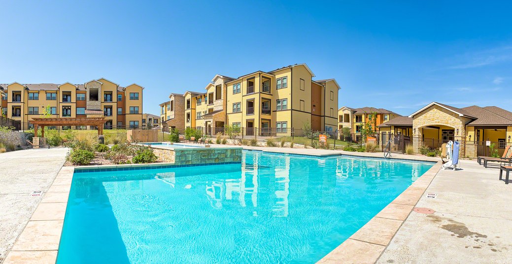 Latigo at Eagle Pass Gallery Architechton, LLC