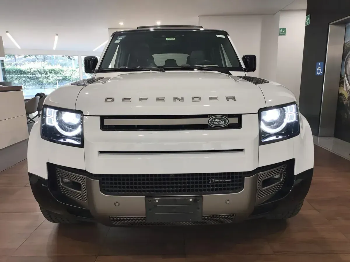 Land Rover Defender 110 3.0 5dr X-dynamic S 400ps Mhev 2023 Blanco