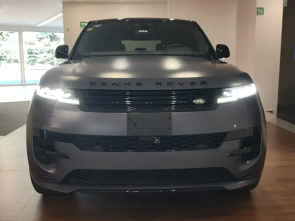 Land Rover  Range Rover Sport 4.4 FIRST EDITION 530PS V8