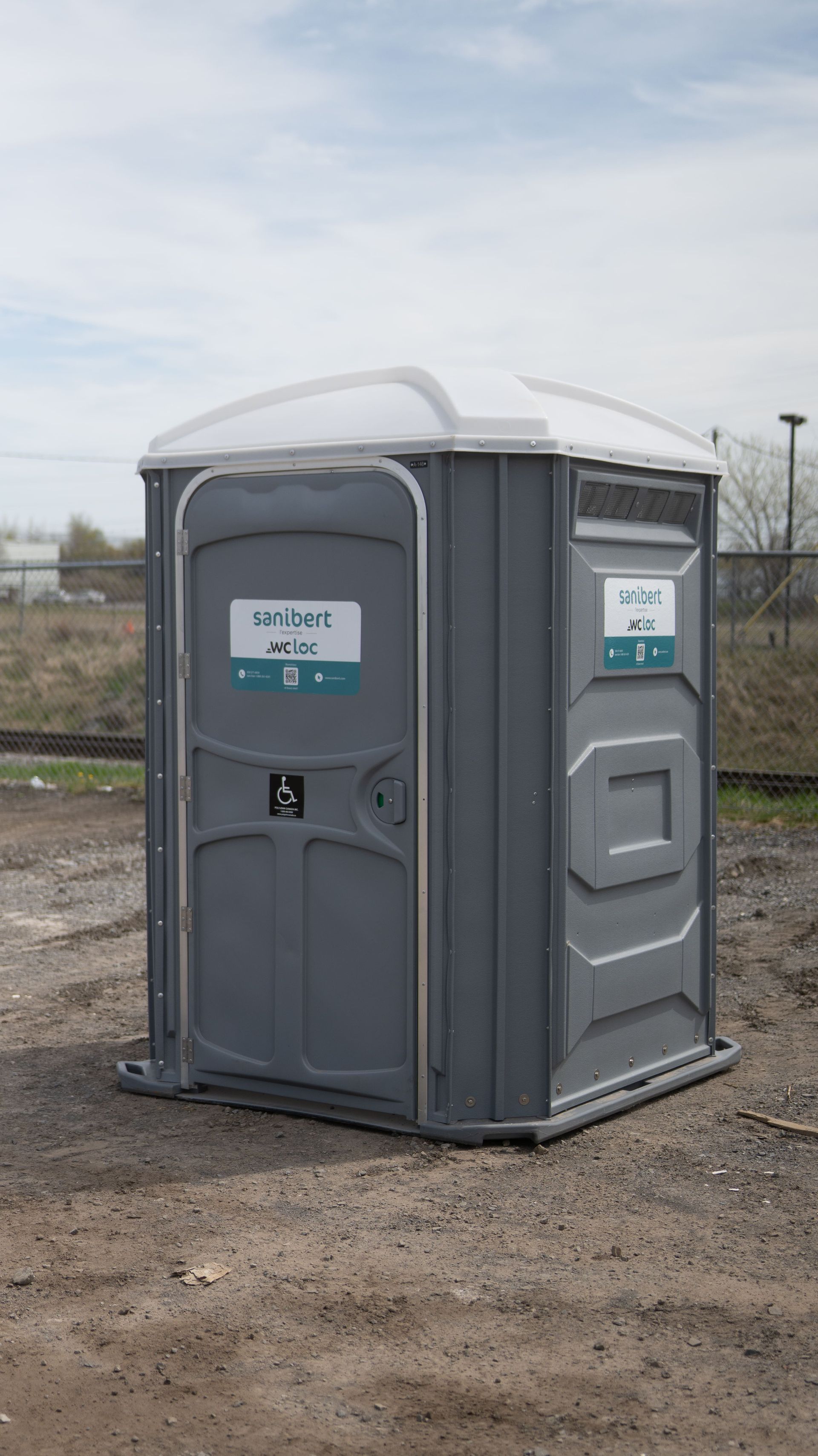Toilette adaptée PMR