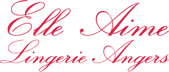 Logo Elle Aime Lingerie Angers en police cursive, rouge sur fond blanc.