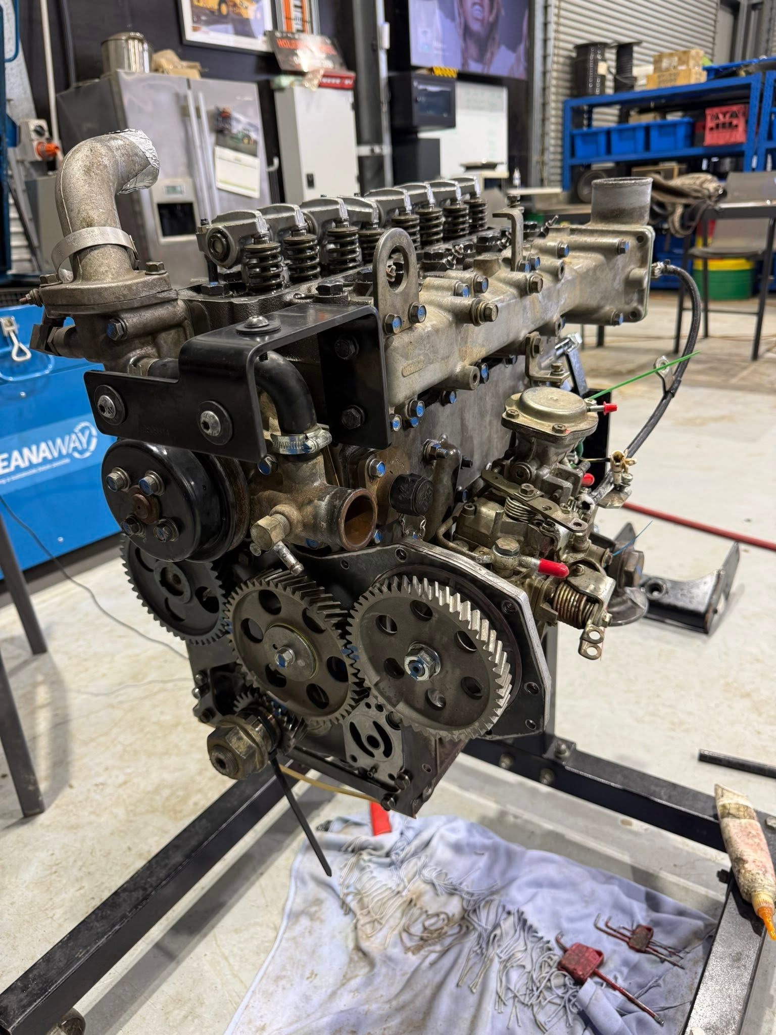 Auto Electrician Gympie Servicing Engine Components