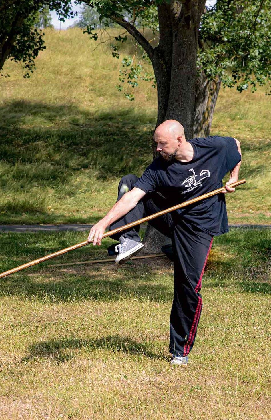 Shifu Gary Matthews, 7th generation disciple of Mizong Quan, 10th generation Qingping jian