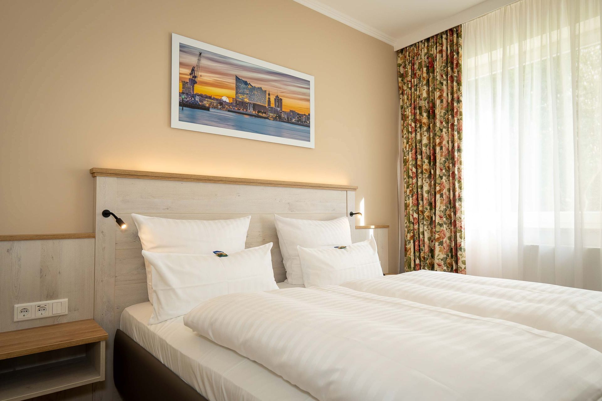 Doppelzimmer mit Gartenaussicht im Boutique Hotel Rosengarten Hamburg im Alstertal