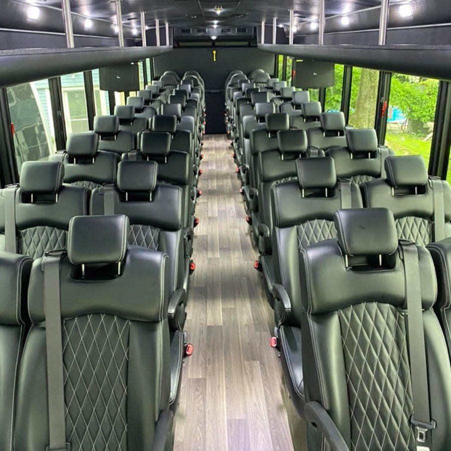 JR_Limo_Car_Service_Mini-Coach_2