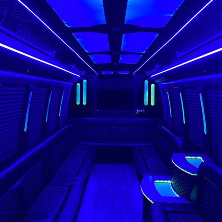 JR_Limo_Car_Service_Mini-Coach_3