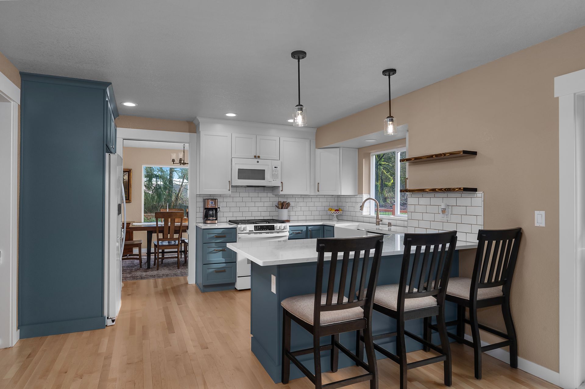 kitchen remodeling contractor olympia, wa