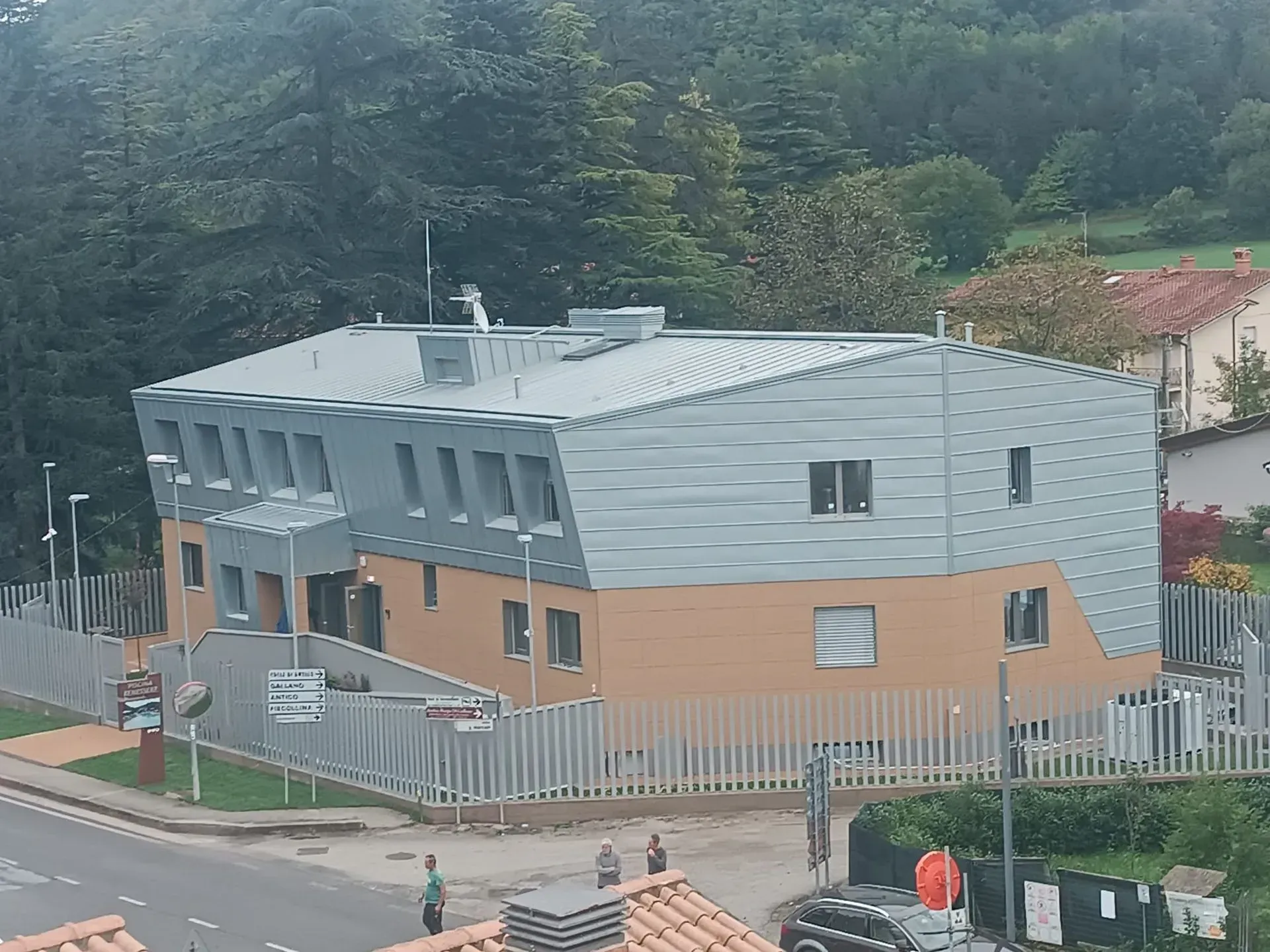 NUOVA CASERMA DEI CARBINIERI DI PIEVE TORINA MC