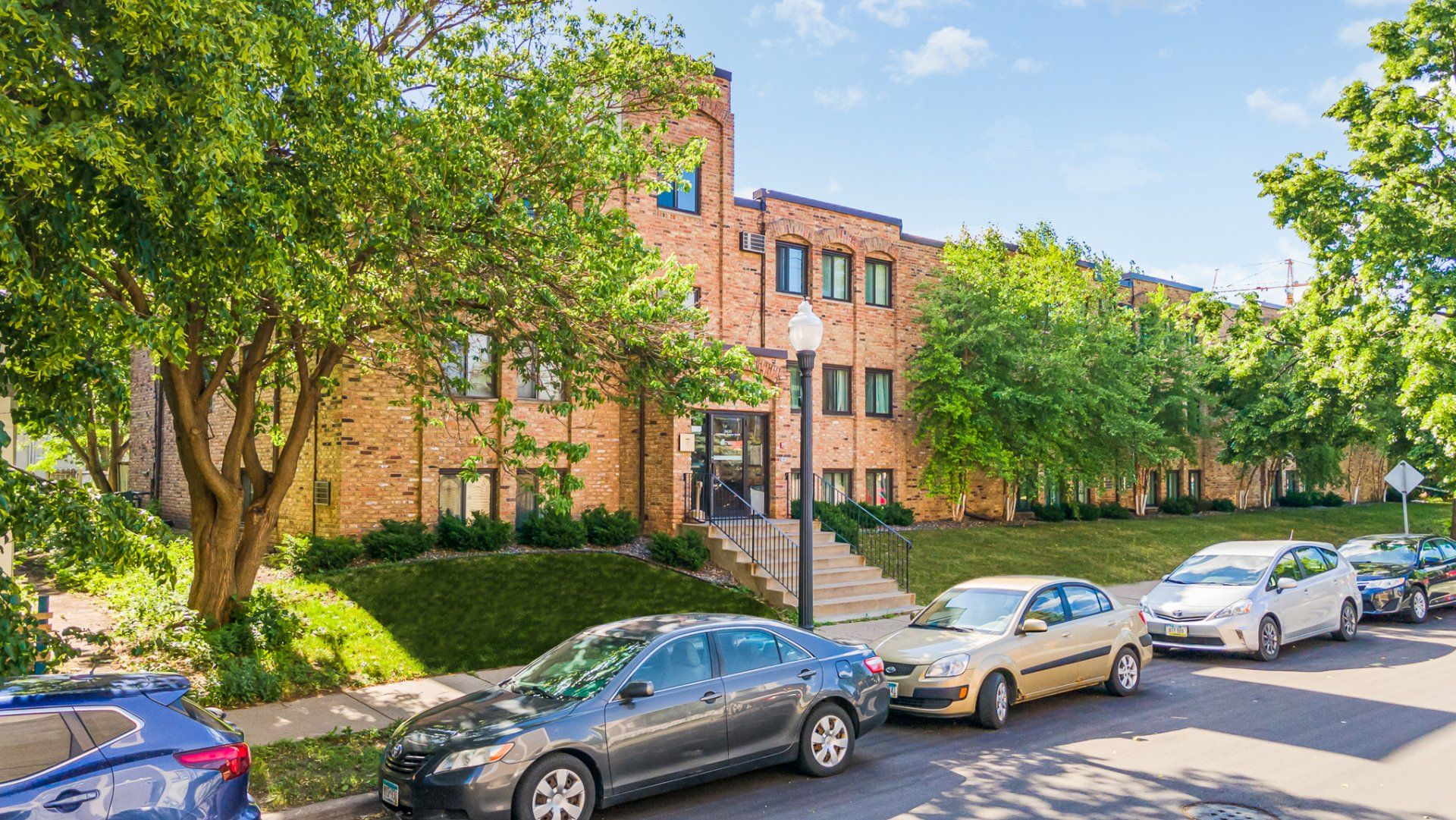columbus ave exterior