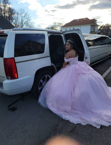 Quinceanera Salem VIP Limo Service