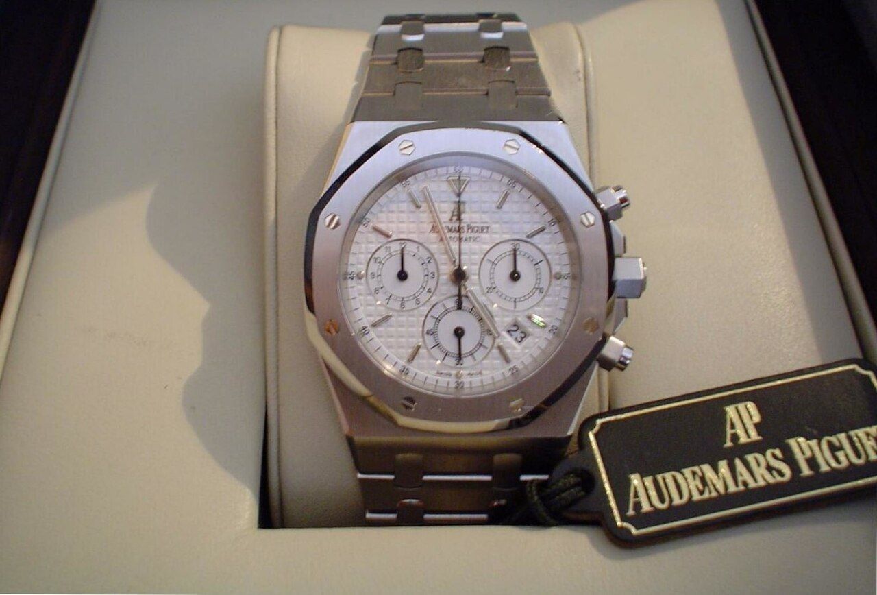 Audemars Piguet Royal Oak Chronograph reference 25860ST