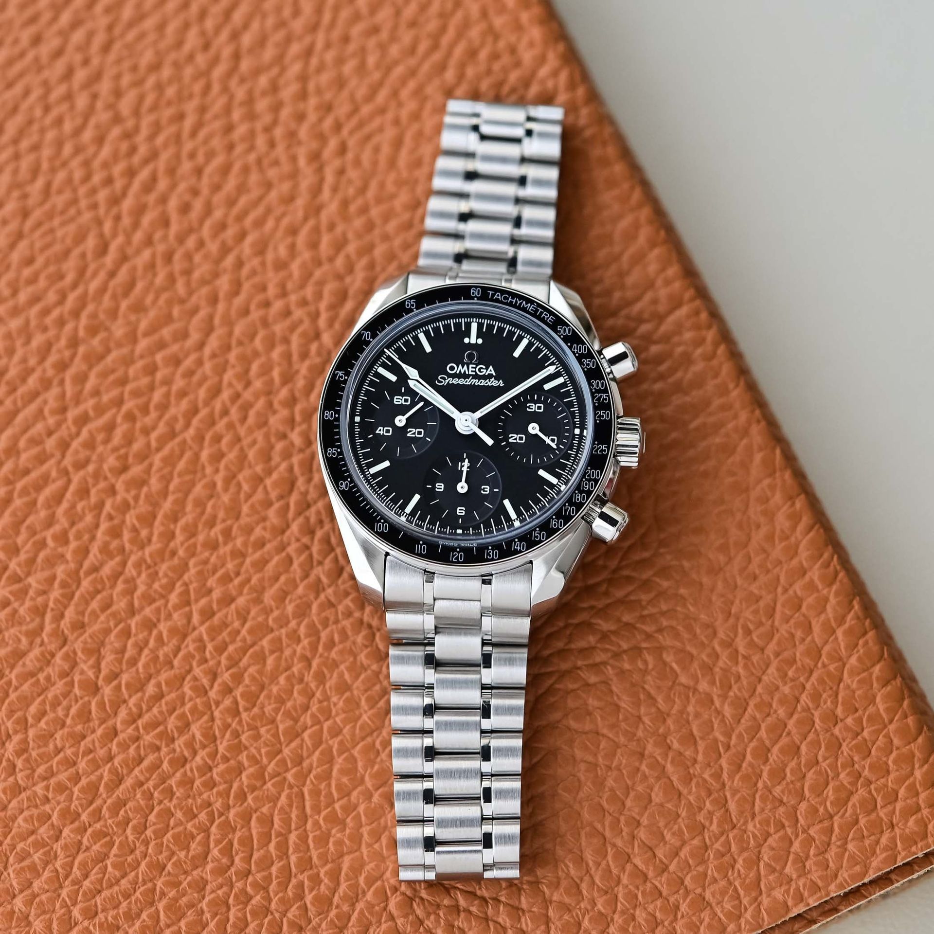 Omega Speedmaster 38 (2026): Steel Black No-Date Homage Revives the Speedmaster Reduced