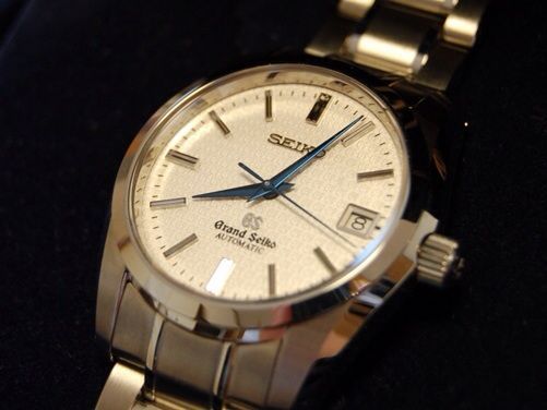 Grand Seiko SBGR037 with Calibre 9S automatic