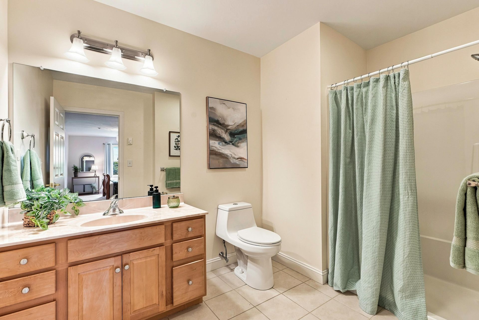 Ensuite bathroom