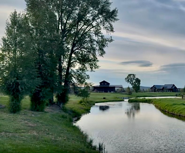Spring sky on Jemas Ranch