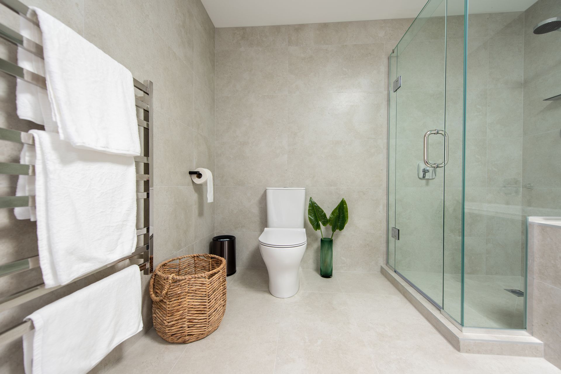 Modern Bathroom Glass Door - Oakland Park, FL - Glass USA