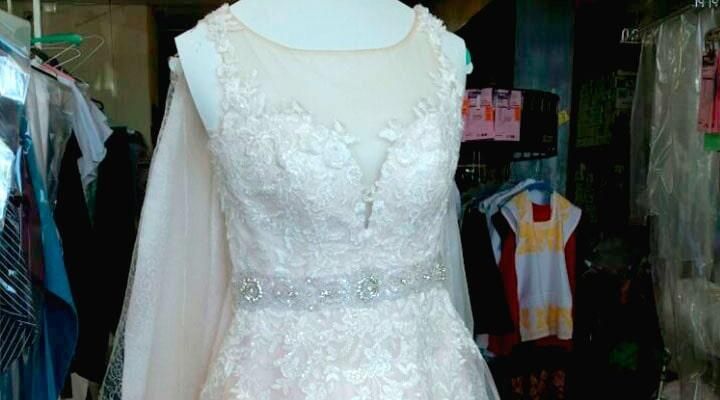 TINTOEXPRESS – Lavado de vestidos de noche y de novia