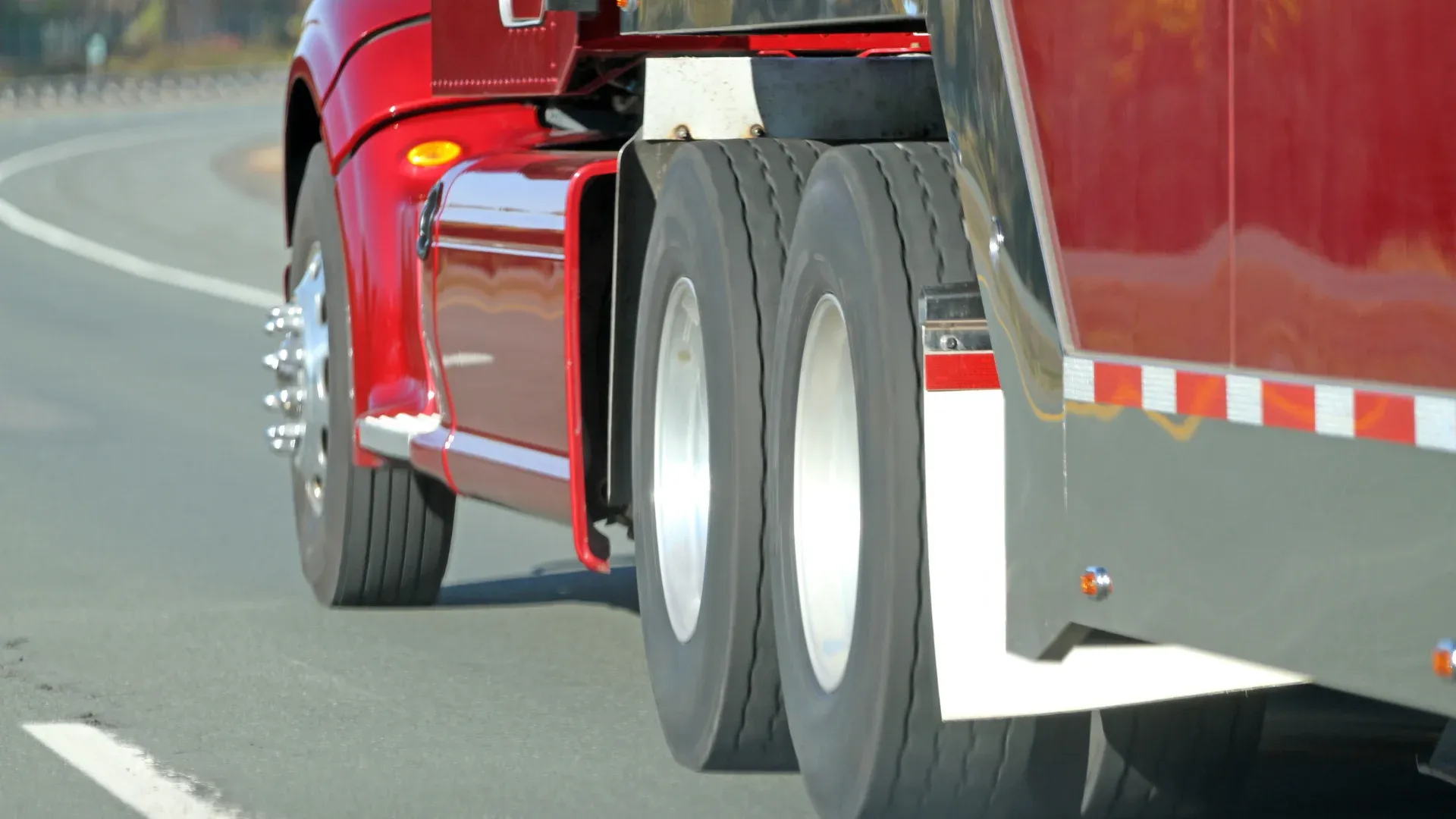 Semi Truck Tire Repair
