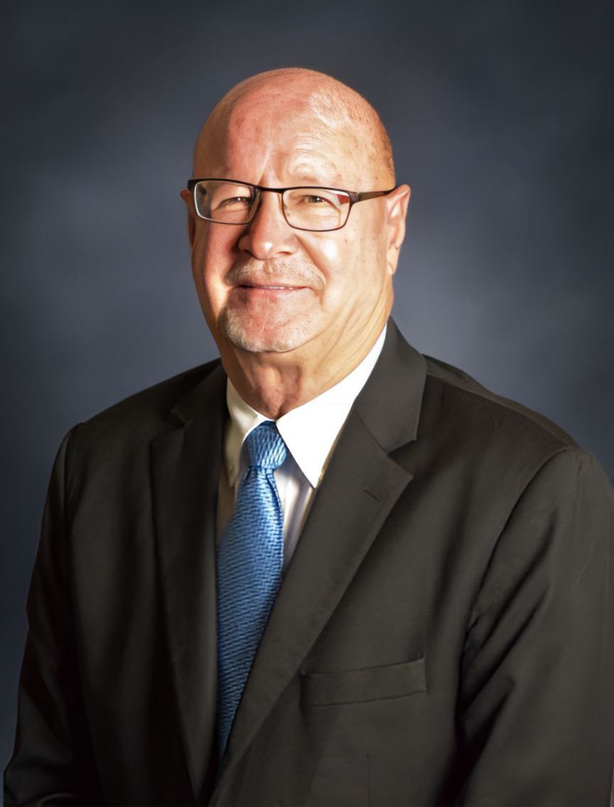  Ladson Baker