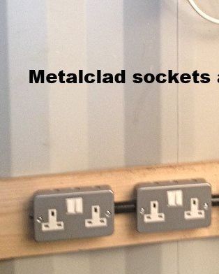 Metalclad sockets and conduit