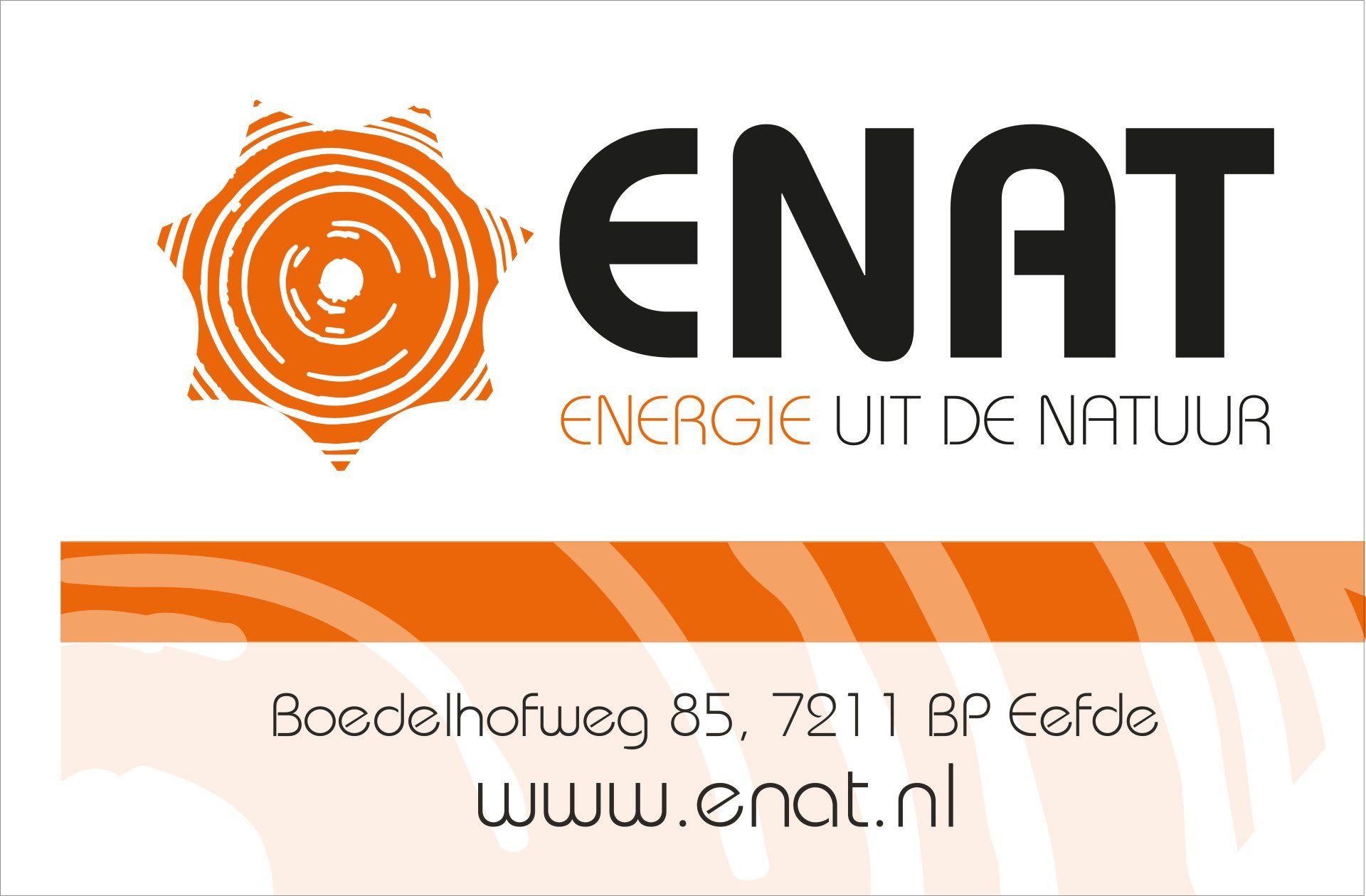 Logo voor ENAT, een energiebedrijf. Het logo bestaat uit een oranje zonnetje en tekst op een witte achtergrond. Inclusief adres en website.