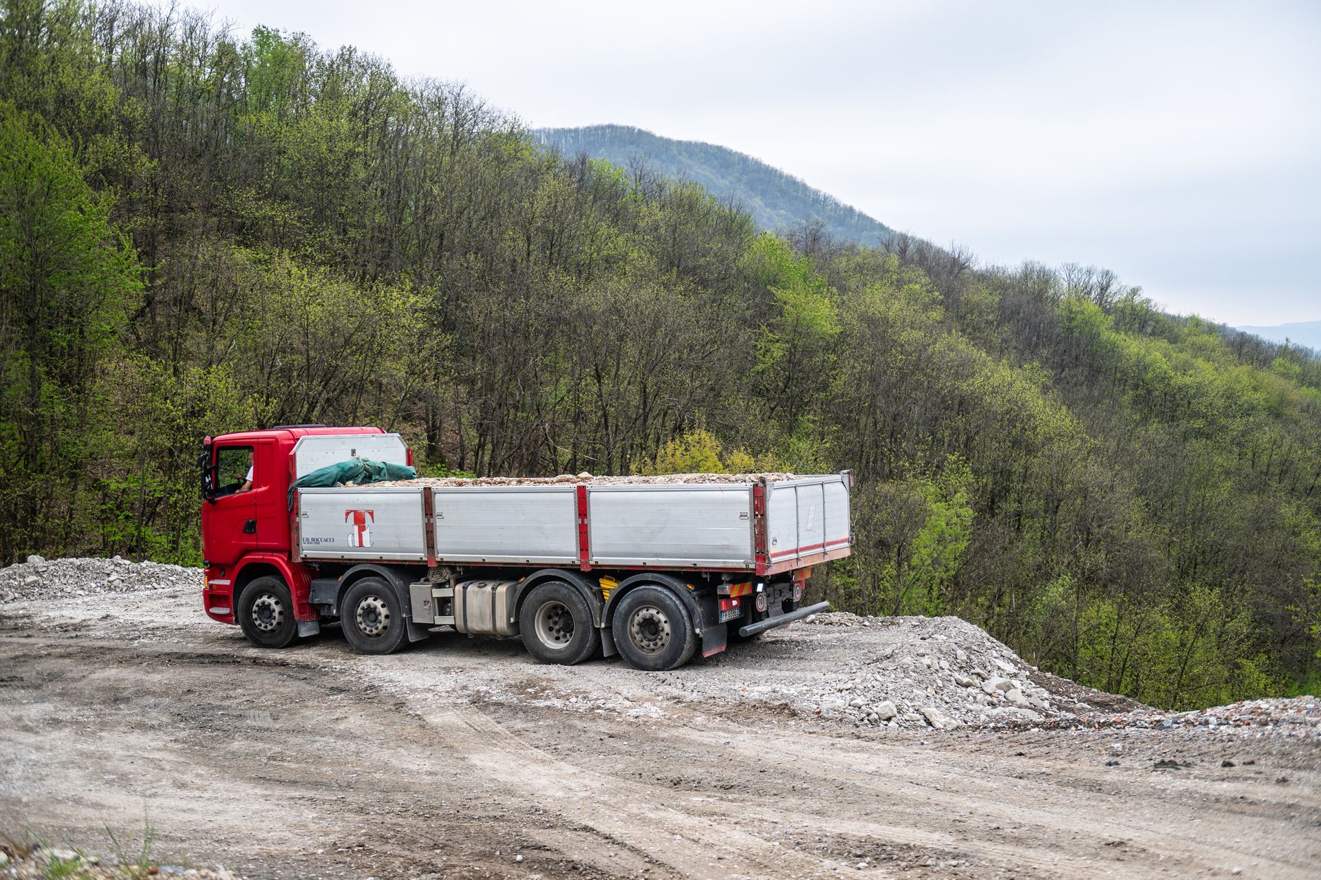 Impresa Re scavi e ritiro terre e rocce da scavo