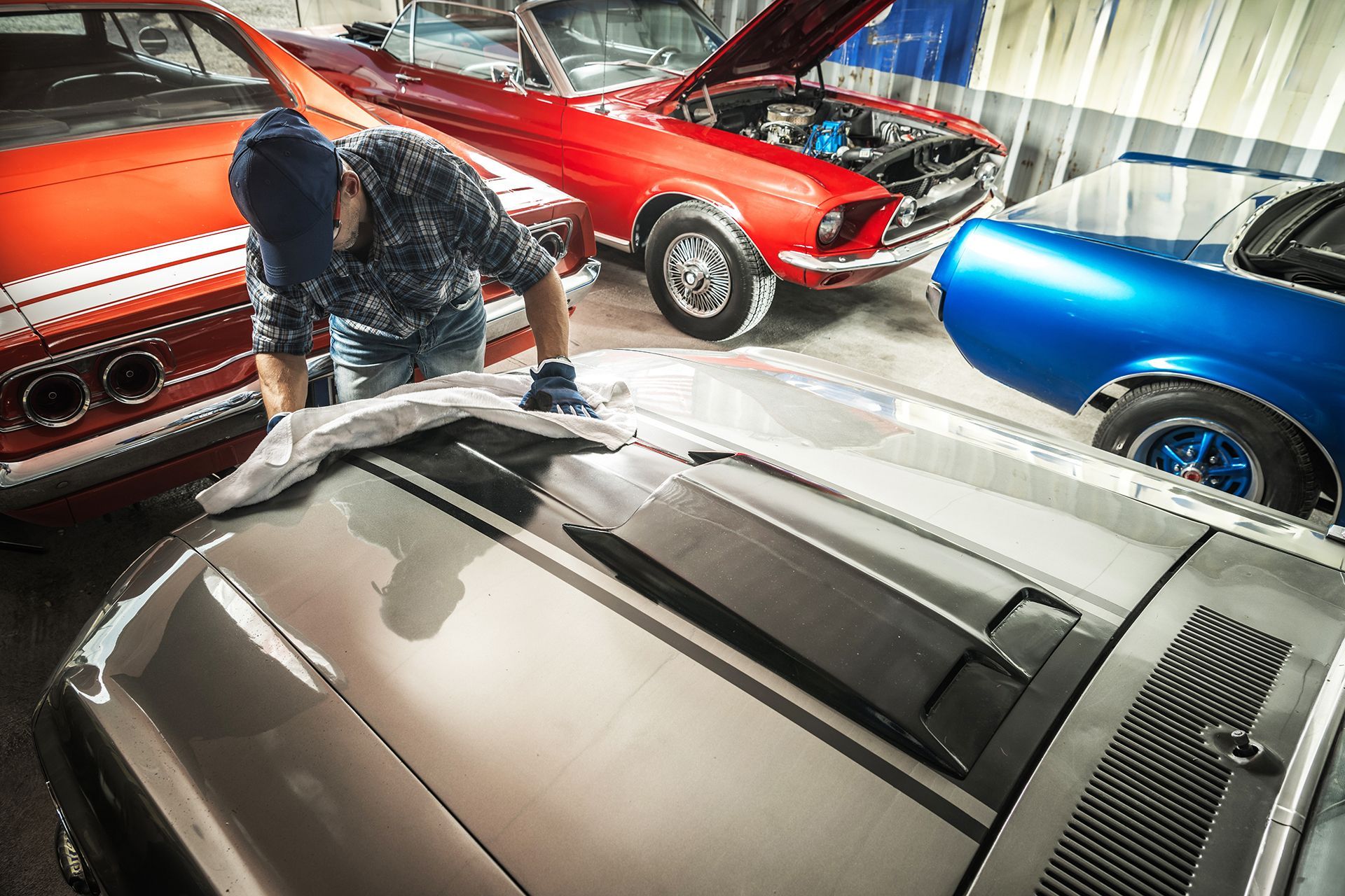 Classice Car Polishing