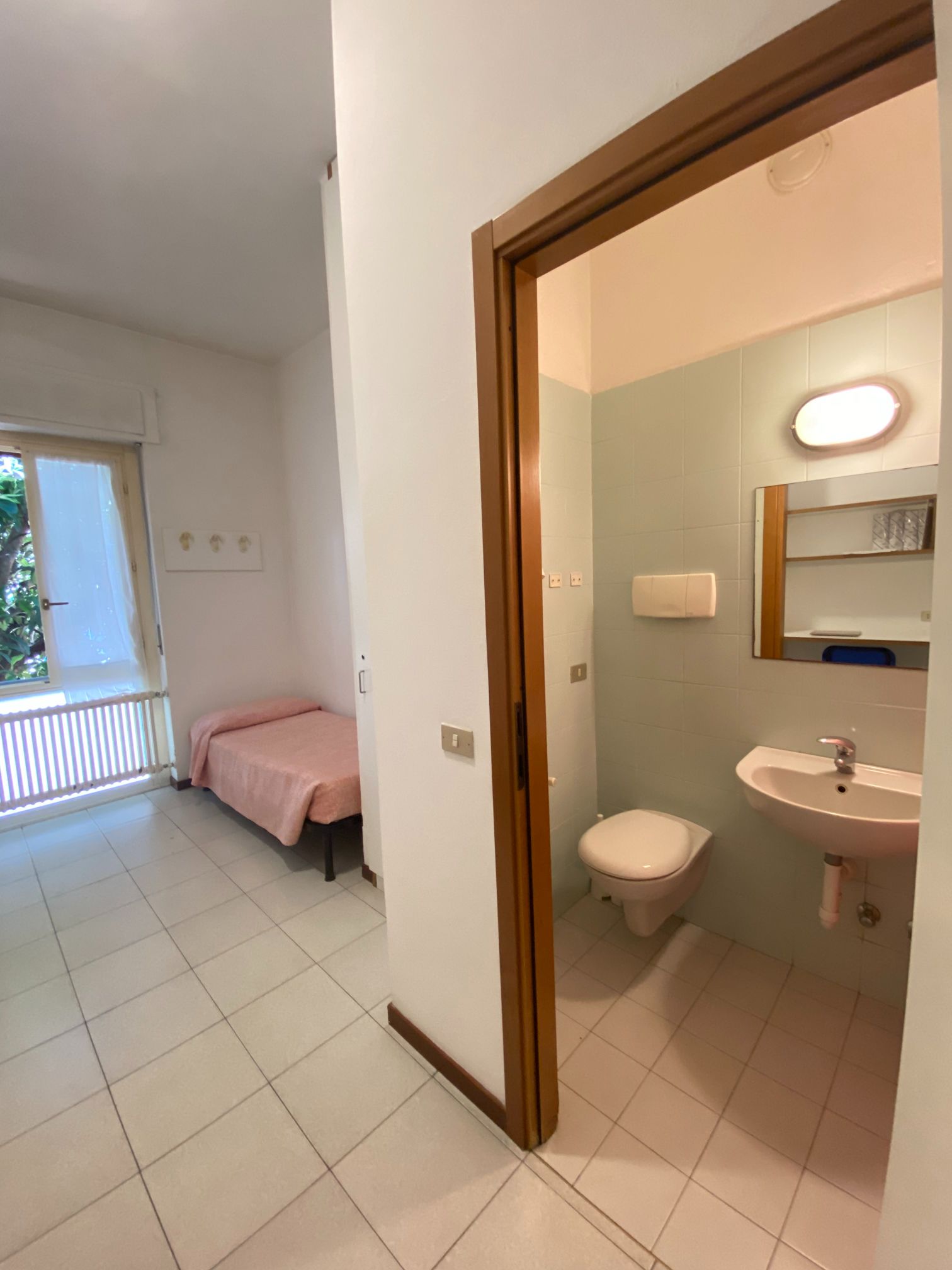 camera economica con bagno
