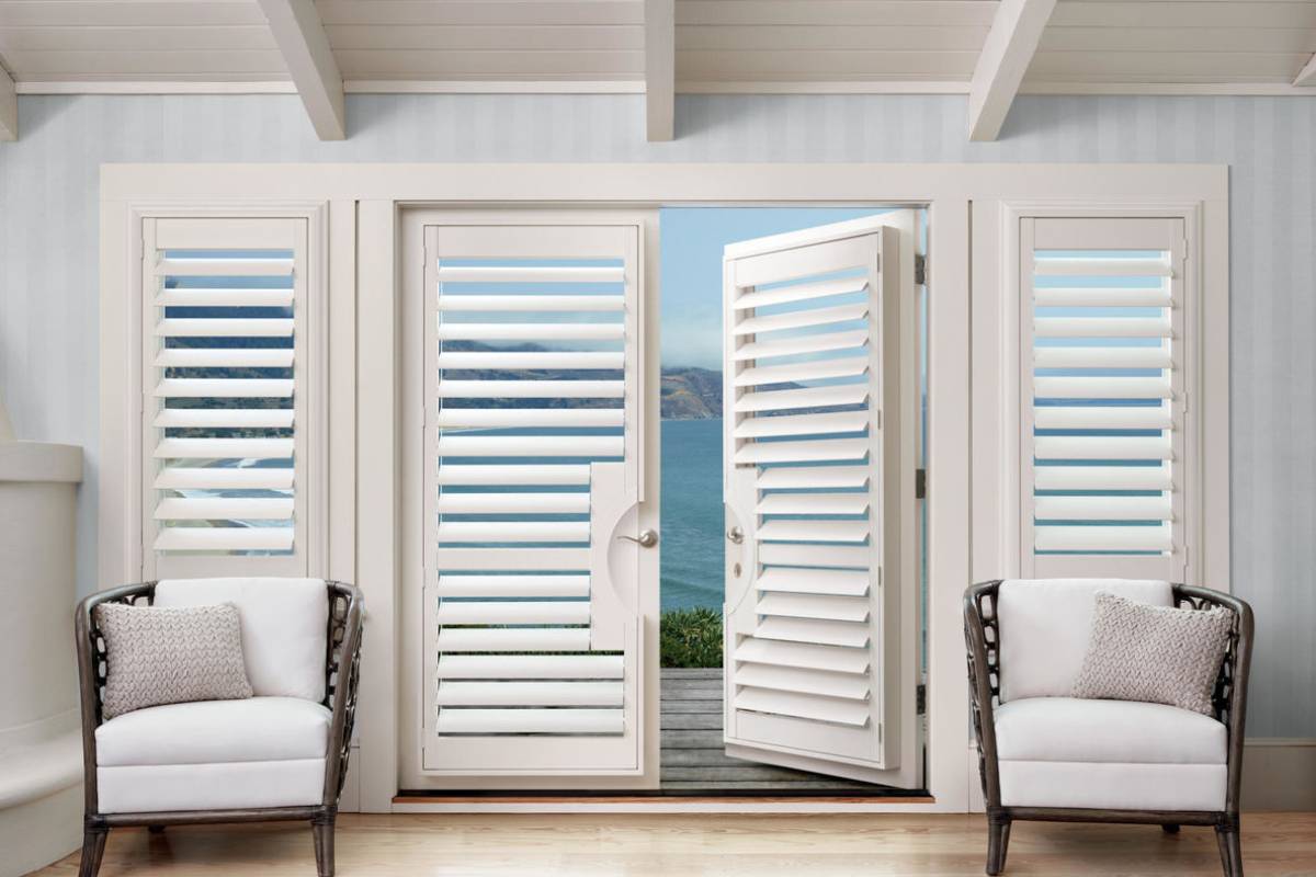 Hunter Douglas Palm Beach™ Polysatin™ Shutters, plantation shutters, interior shutters near San Diego, California (CA)