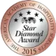 Sello del premio Estrella Diamante con forma de diamante, con texto en oro, plata y negro sobre fondo blanco.