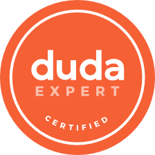 an orange circle that says duda expert certified