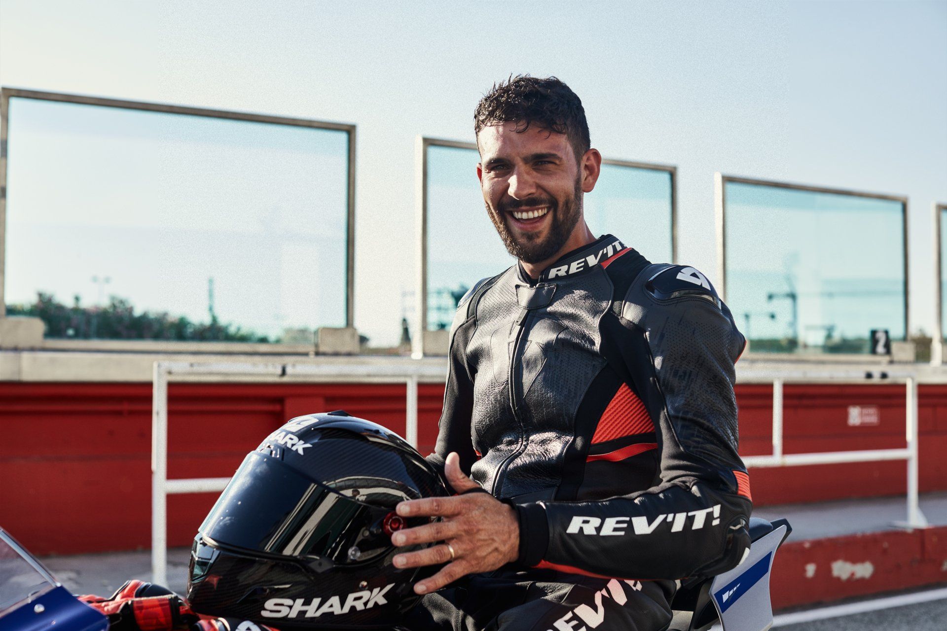 Abbigliamento per moto da corsa