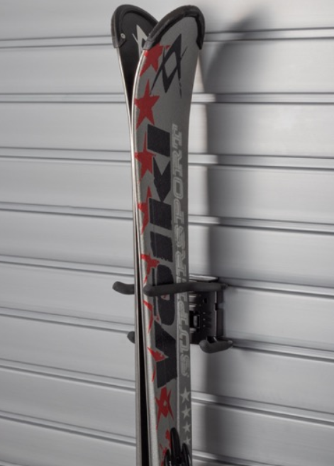 Ski hook