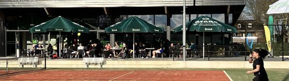 Breakpoint83 Clubhuis Terras