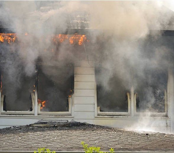 Smoke Damage? We Remove Odors Fast & Safely