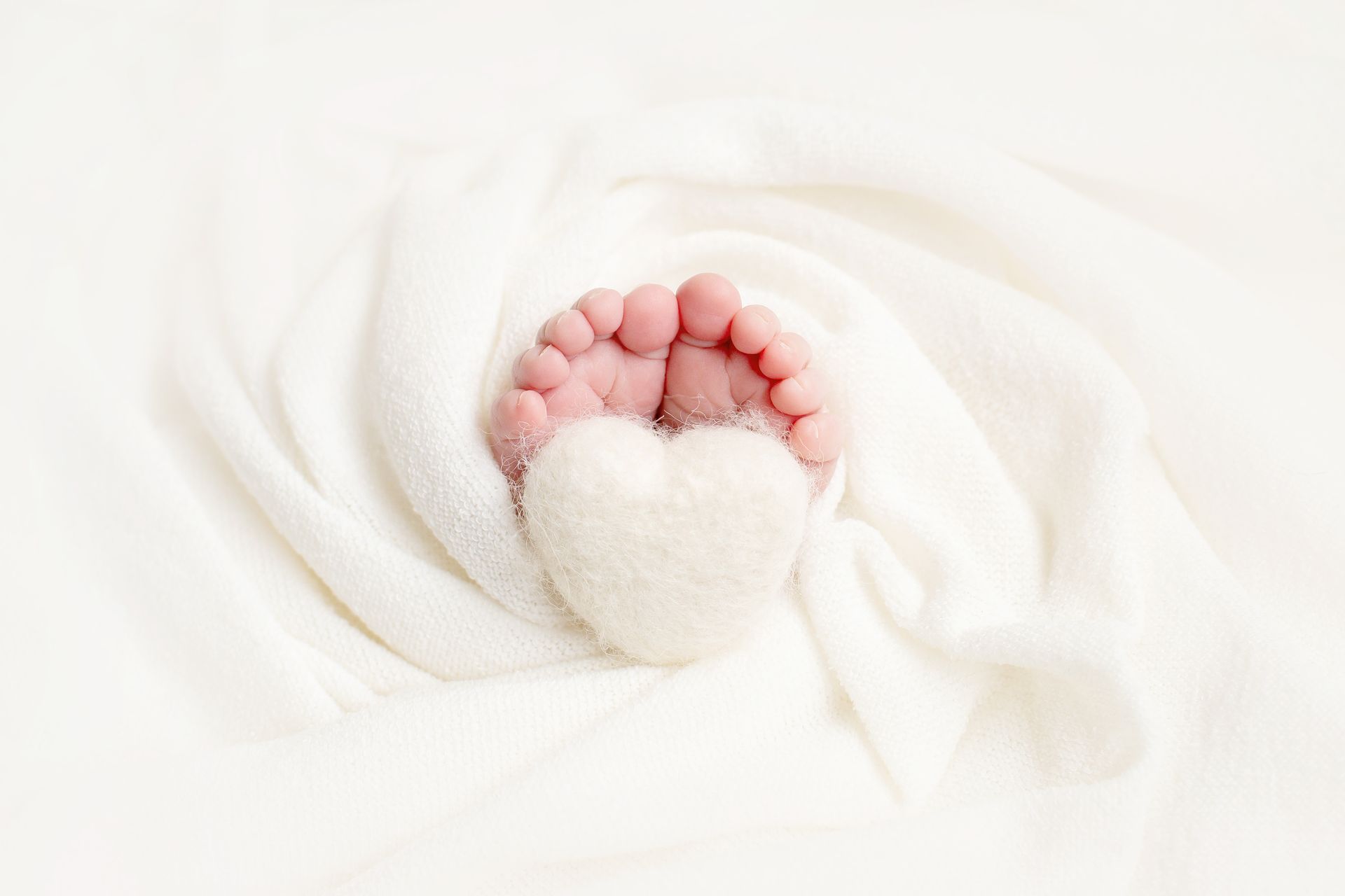 newborn baby photography studio lowestoft suffolk oulton broad norwich loddon beccles