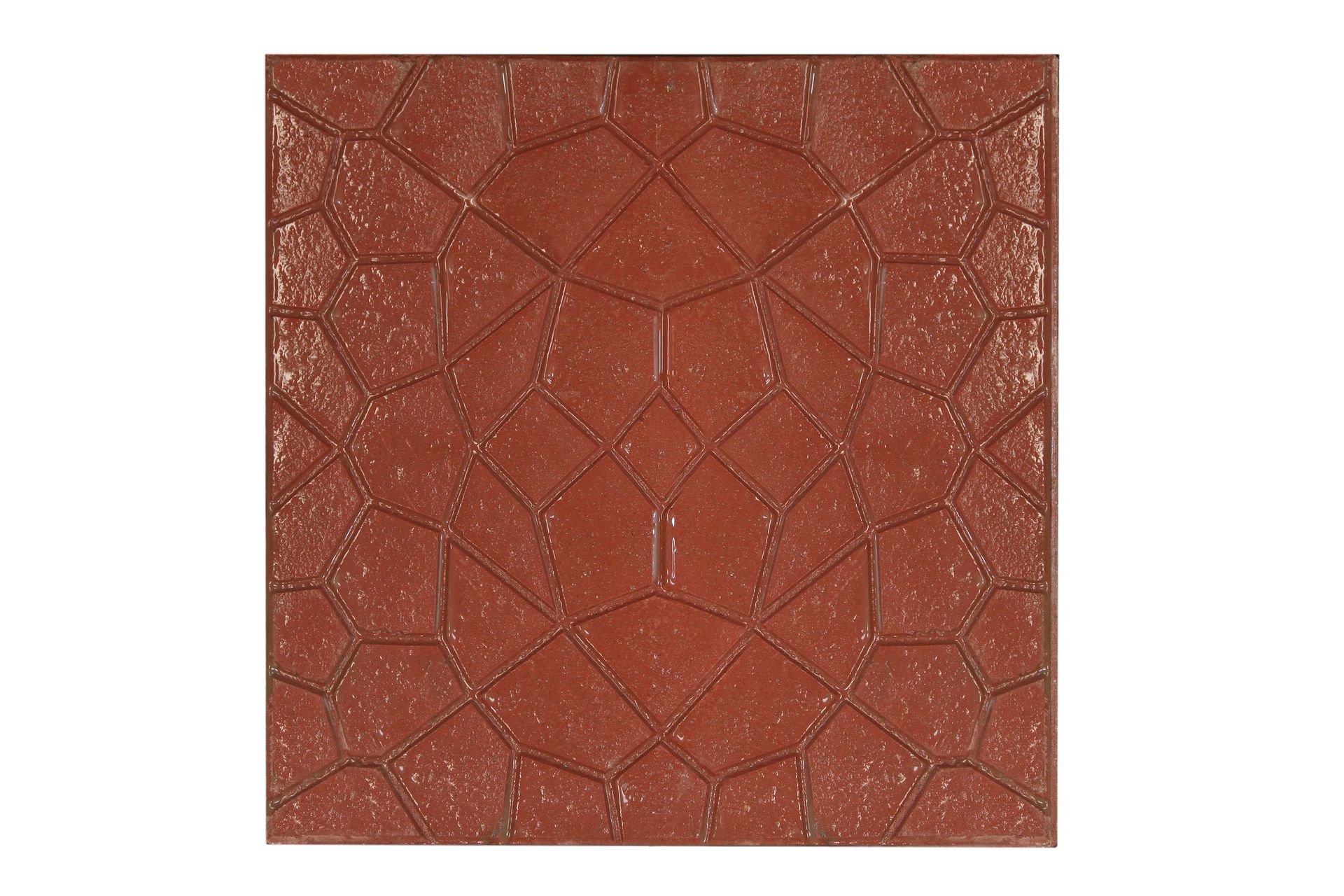 Piastrella quadrata marrone con motivo geometrico strutturato.