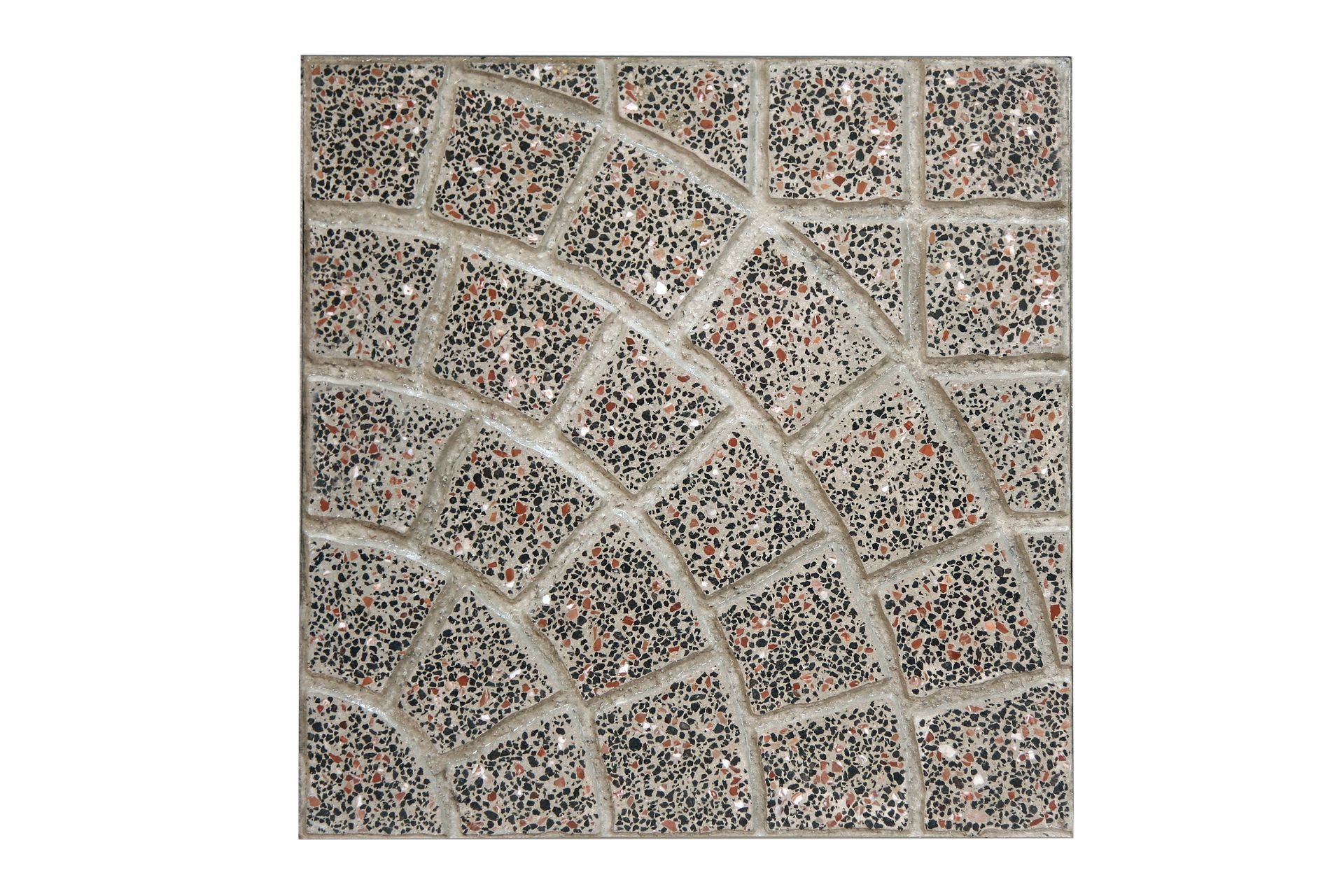 Piastrella quadrata con motivo a ventaglio. La piastrella presenta una texture effetto pietra screziata e multicolore con fughe grigio chiaro.