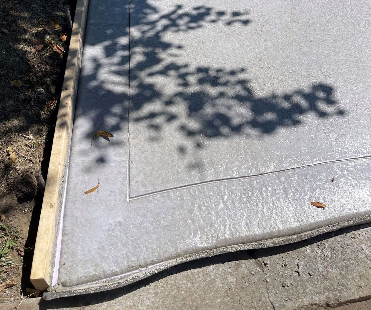Image of concrete driveway with smooth finish