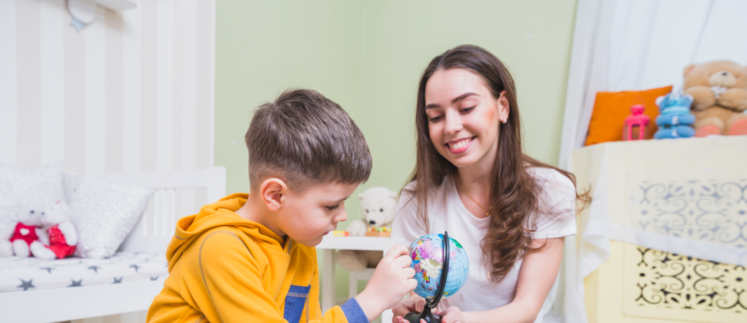 Especialización en Infancias y Juventudes