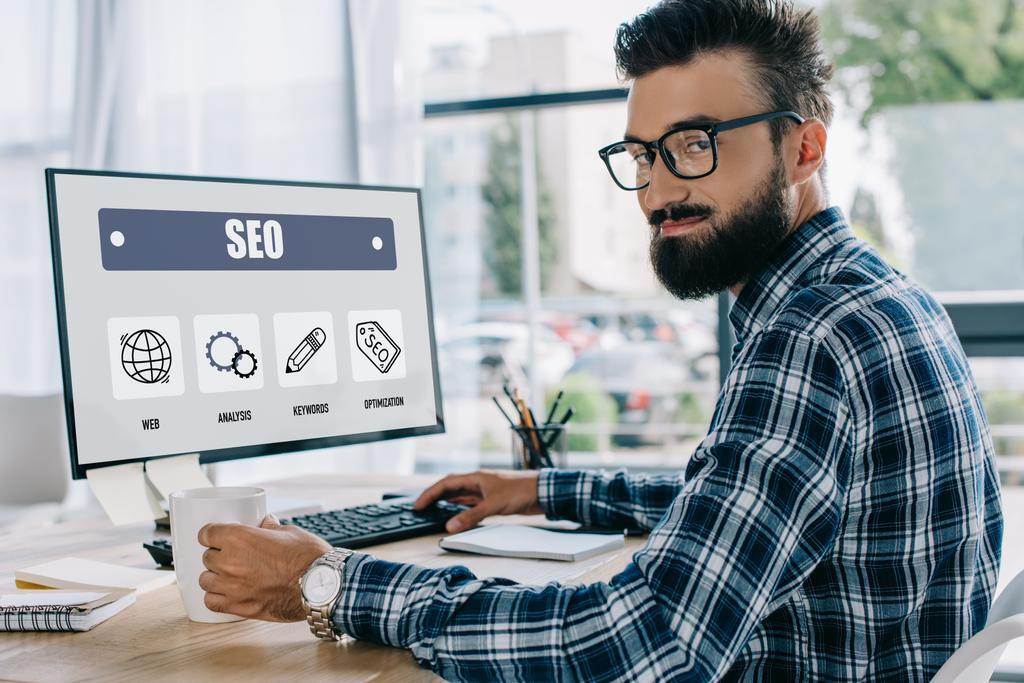 ¿Qué hace un seo manager en una empresa de prestigio?