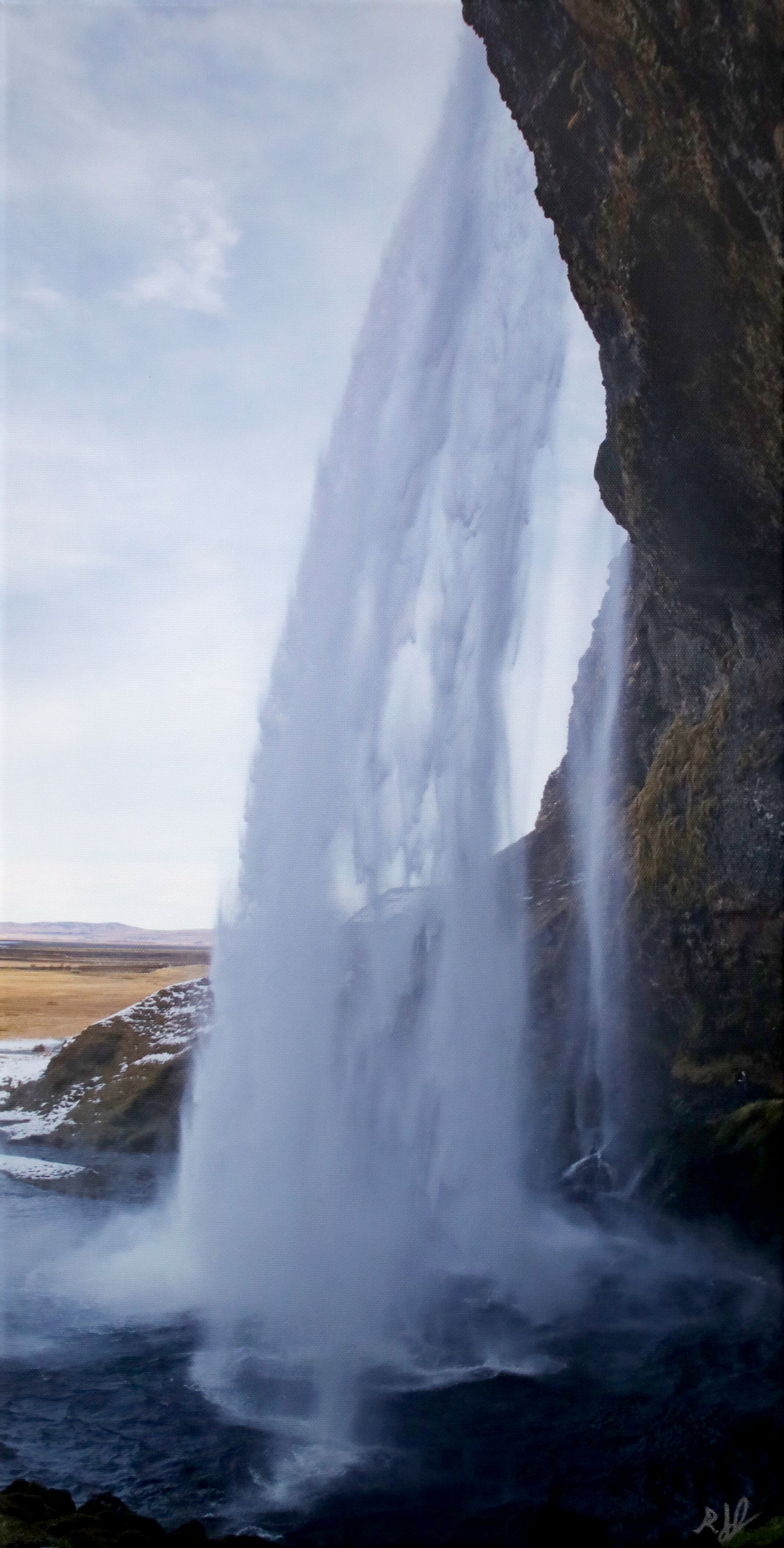 200 ft Waterfall