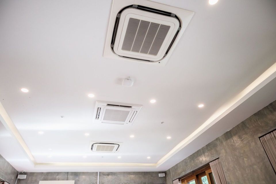 impianto di condizionamento a soffitto