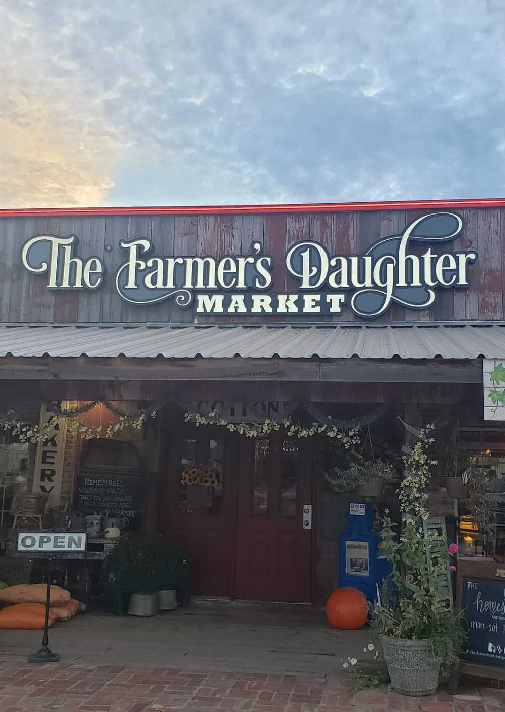 The Farmer's Daughter Market