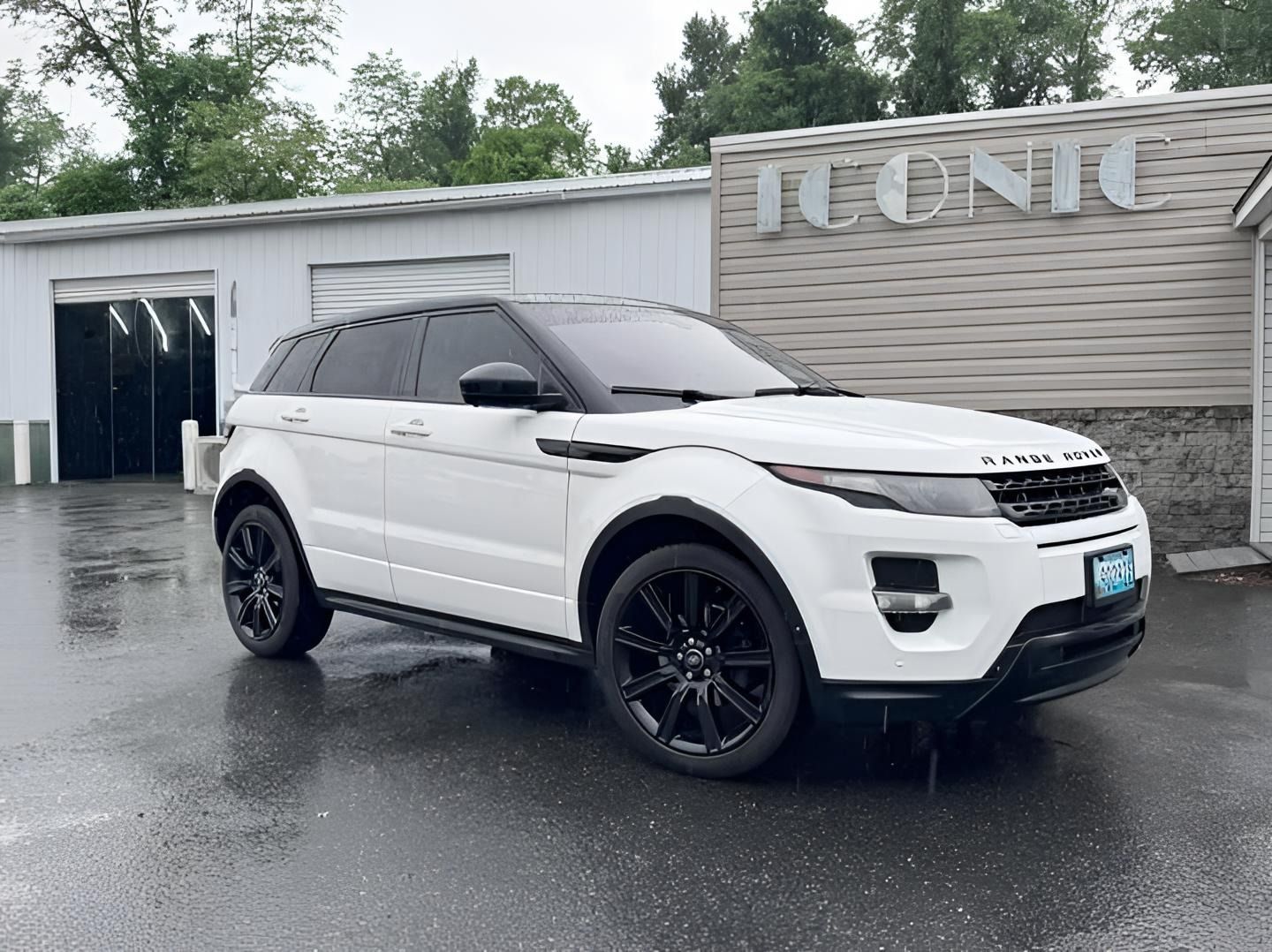 Land Rover with Tint